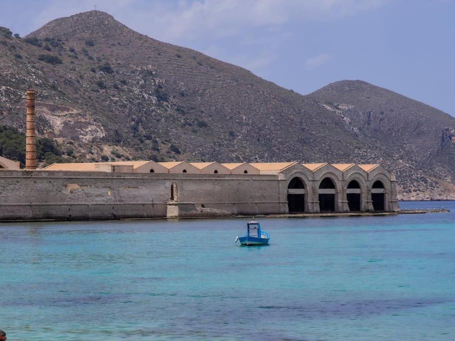 La Perla Della Praia Villa Favignana Eksteriør billede